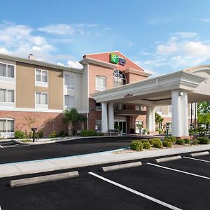 Holiday Inn Express & Suites Spring Hill, An Ihg Hotel